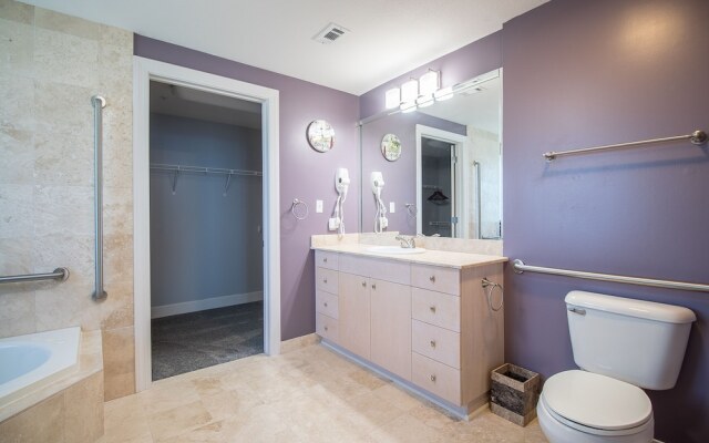 Sea Breeze 1011 Penthouse