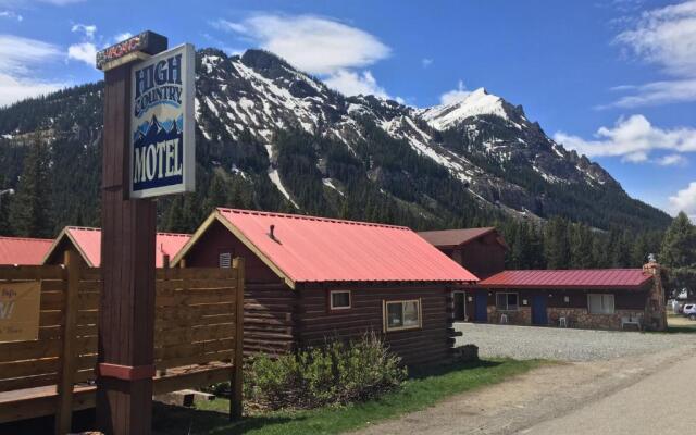 The High Country Motel and Cabins