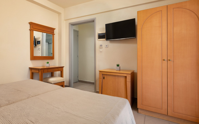 City Plus Rhodes Hotel