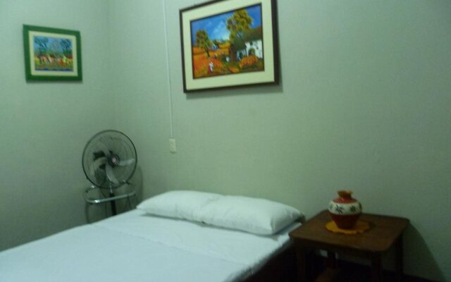 Backpacker Colibri Tarapoto