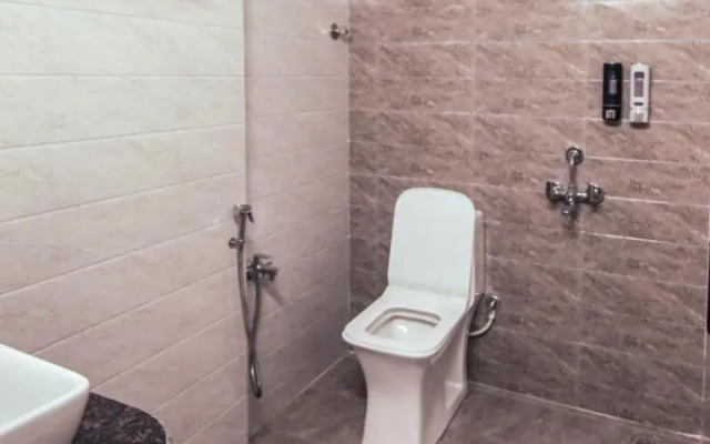 Hotel Radhe Suites