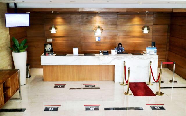 Grand Mercure Solo Baru