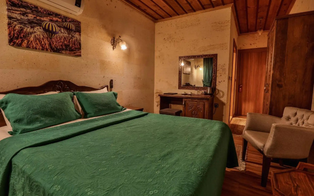 Milat Cave Hotel