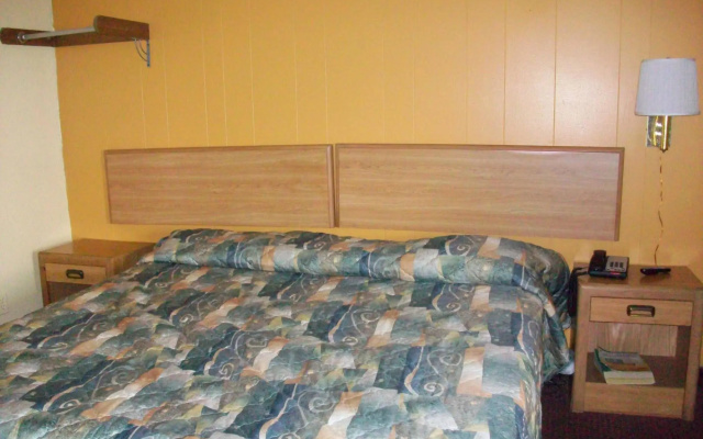 Skyland Inn