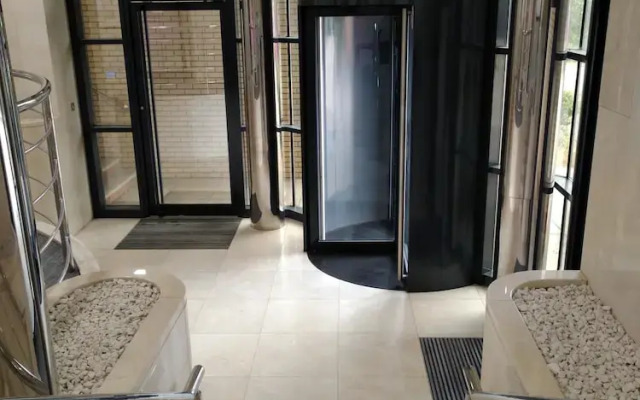 Platinum House
