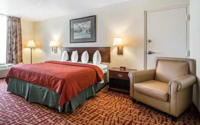 Quality Inn At Town Center