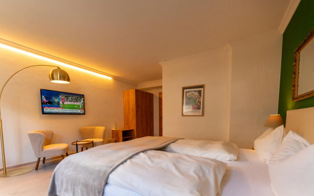 Hotel Europa Suites