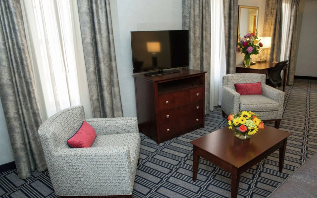 Hampton Inn & Suites Providence Downtown