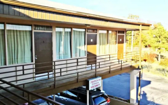 Cimarron Inn