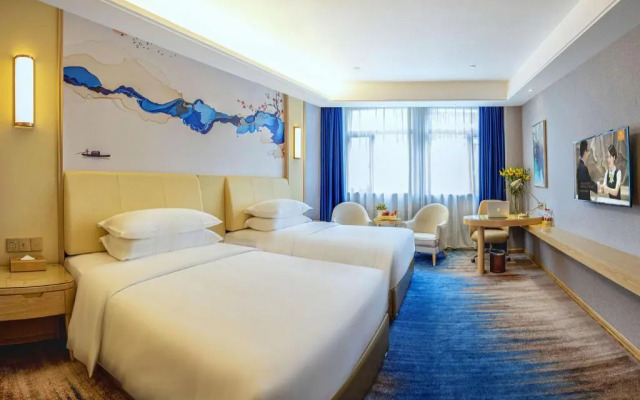 Vienna Hotel Guangdong Foshan Sanshui Forest Park