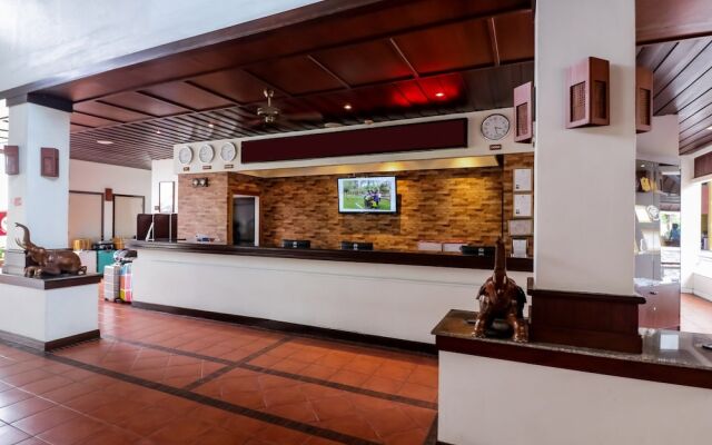 NIDA Rooms Phuket Marina Rose