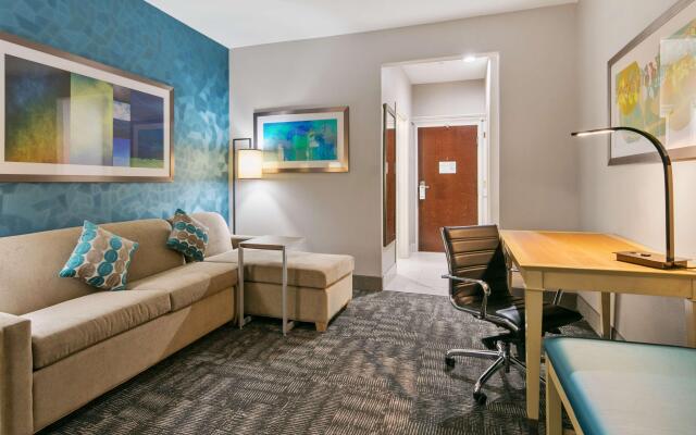 Best Western Plus Houston Atascocita Inn & Suites