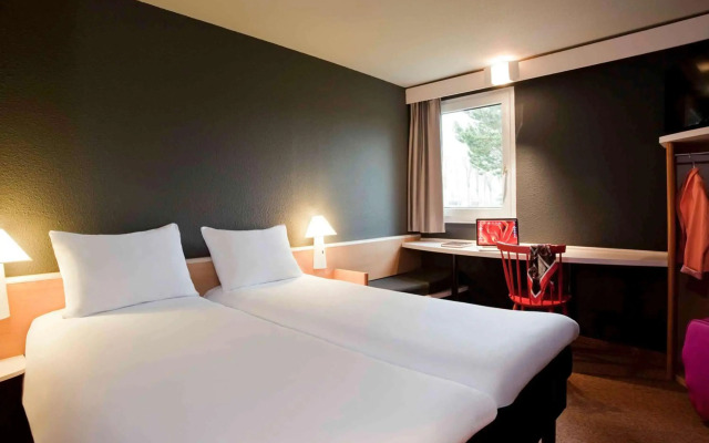 Ibis Provins