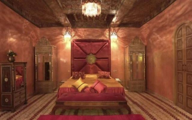 Riad Mumtaz Mahal