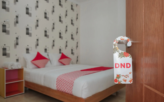 OYO 1454 111 Residence