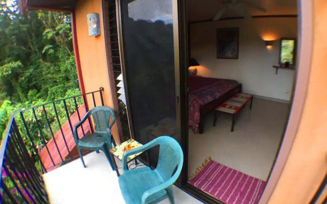 Lucky Bug B & B