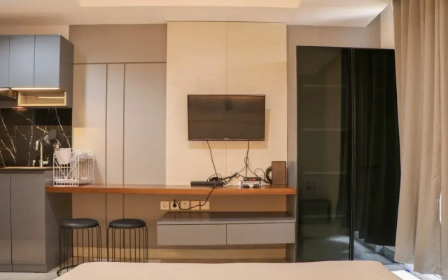 Nice And Homey Studio At West Vista Apartment