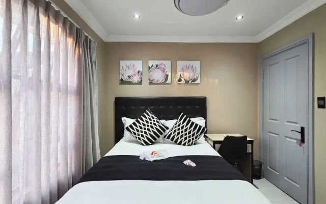 Sunset Events & Accommodation