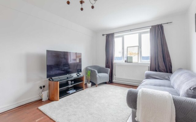 Well Located 2BD Flat 20 Mins to Tower Bridge!