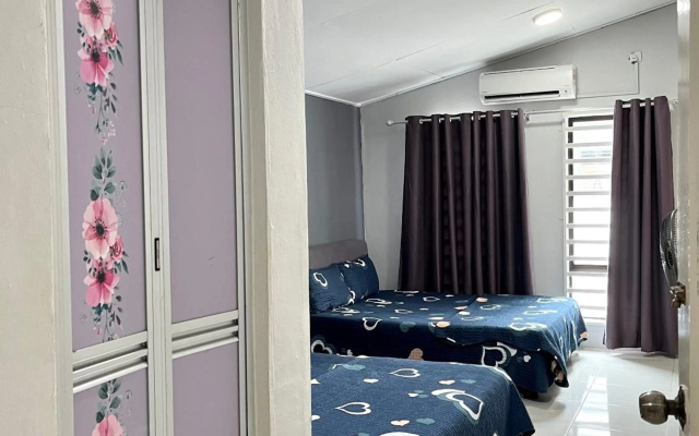 Aina Guest House – Guest Rooms – Kota Bharu