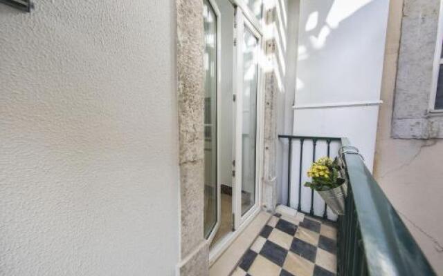 Lovelystay - Downtown 2Bedroom Wonder