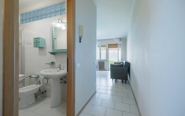 Interno 2 in Iseo With 1 Bedrooms and 1 Bathrooms