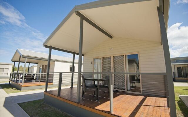 The Bowlo Holiday Cabins