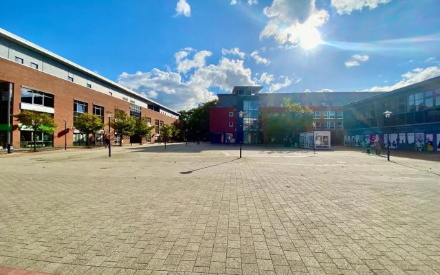 Ganze 3 Zimmer Wohnung 120qm