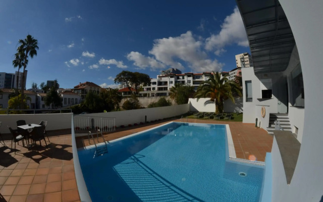 Madeira Bright Star Hotel