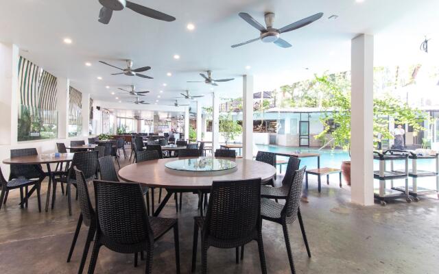 Lodge Paradize Hotel