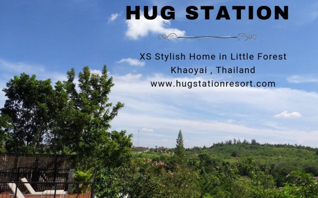 Hug Station