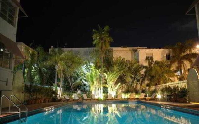 The Carlton South Beach Hotel