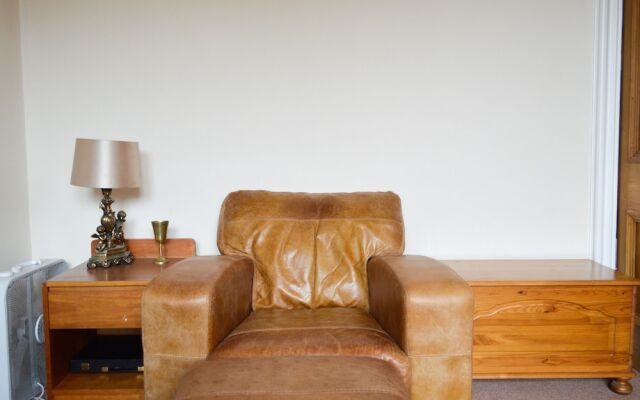 Comfy 1 Bedroom Apartment in City Centre