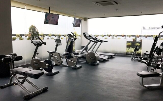 Suite L'avenue Apartment Pancoran