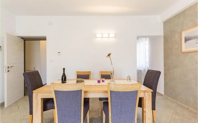 Three-Bedroom Apartment in Medulin