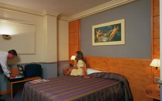 Ohtels San Anton Granada