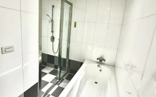 SeekerHotel-Sanchong