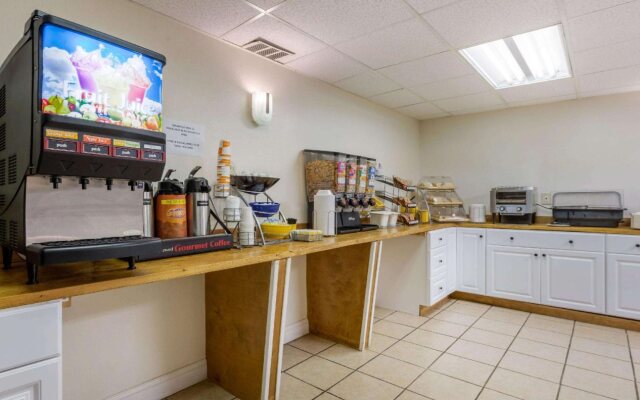 Rodeway Inn