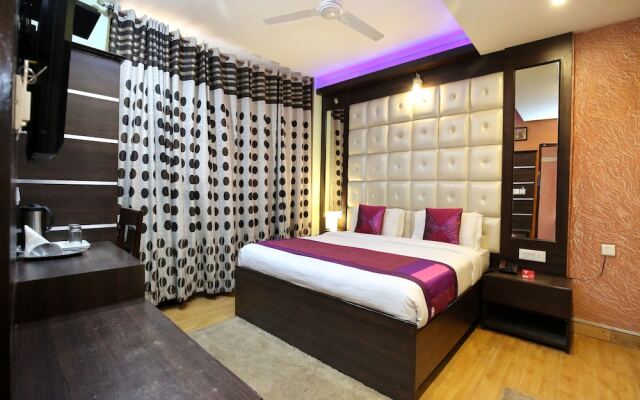 OYO 3147 Hotel Mittaso