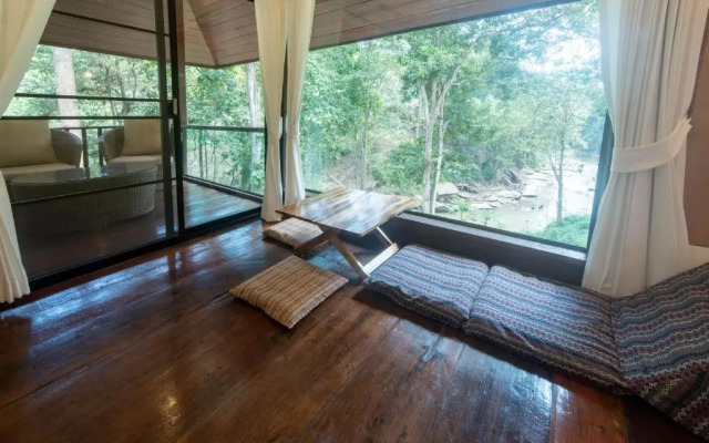 Tawan Riverside - Elephant Resort
