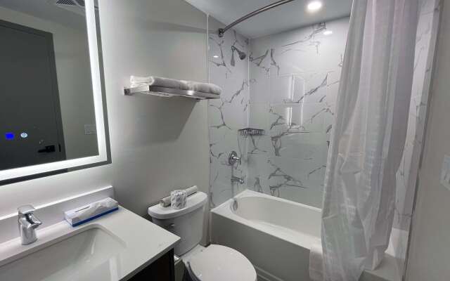 Skye Hotel & Residences