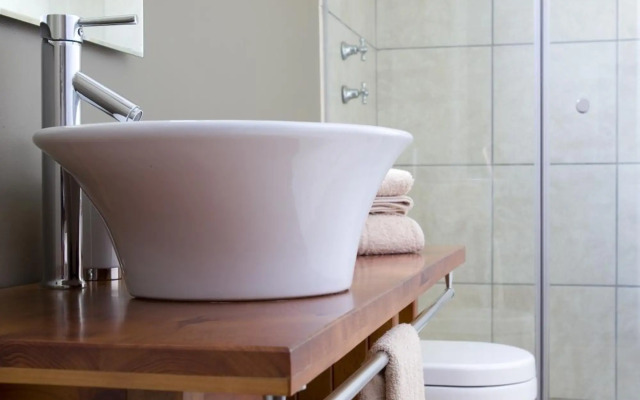 Tides End Manor House