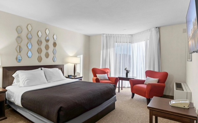 Travelodge by Wyndham Saskatoon