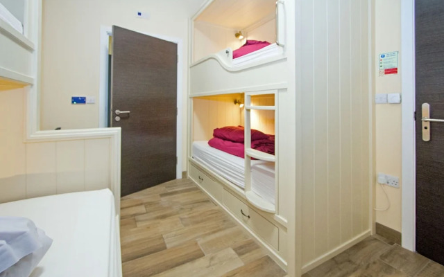 Canolfan Y Fron - Hostel