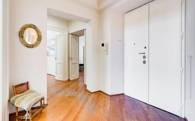 Luxury apartment in the center of Rome