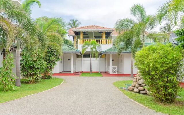 OYO 385 Sanri Villa Negombo