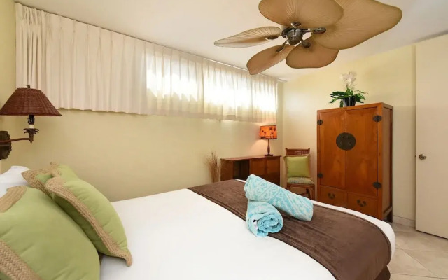Papakea #a109 1 Bedroom Condo by RedAwning