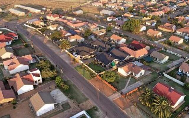 Kgarebana Boutique Bed And Breakfast