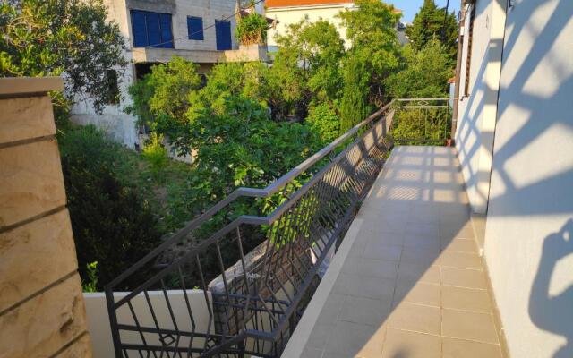 Apartments Vrsalovic