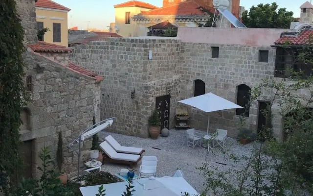 Saint Artemios Hotel and Oriental Suites